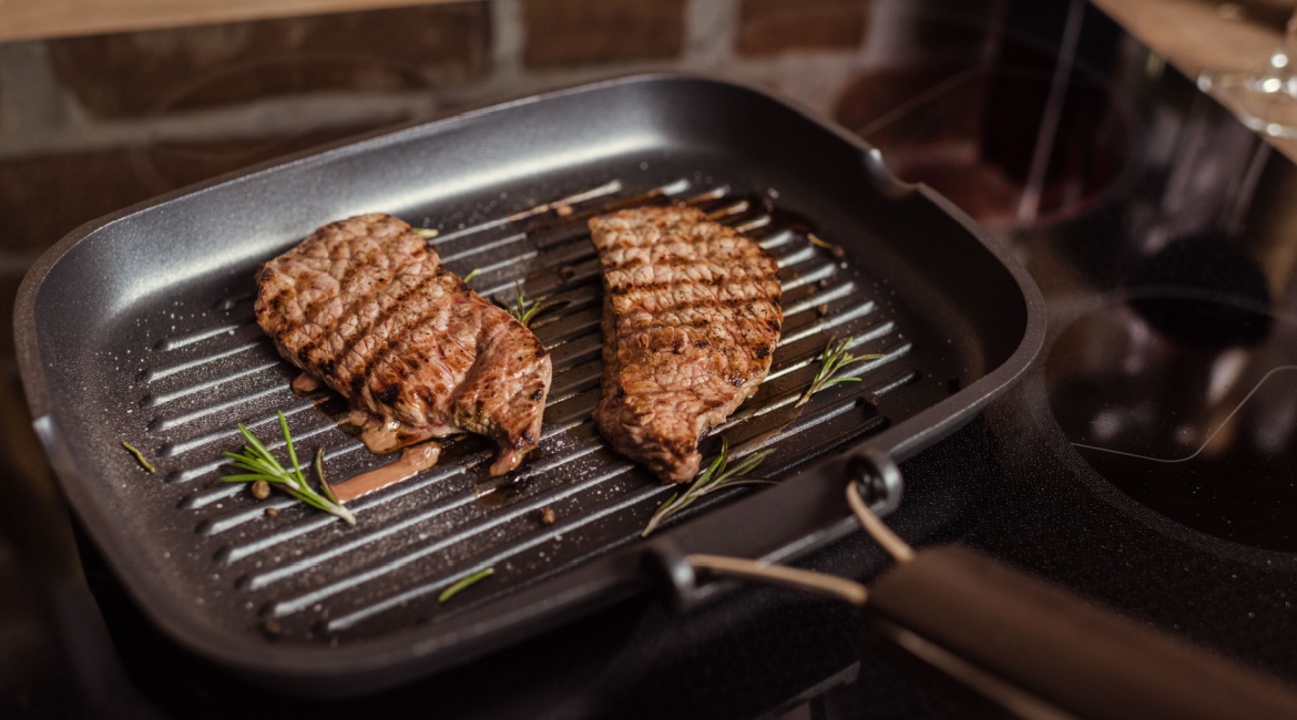 Kako do grill okusa bez roštilja na otvorenom